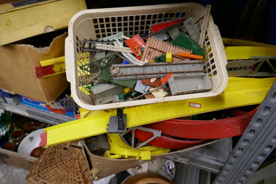 Shelf of various items including records, board games, train accessories, castle chess set etc - Image 2 of 5