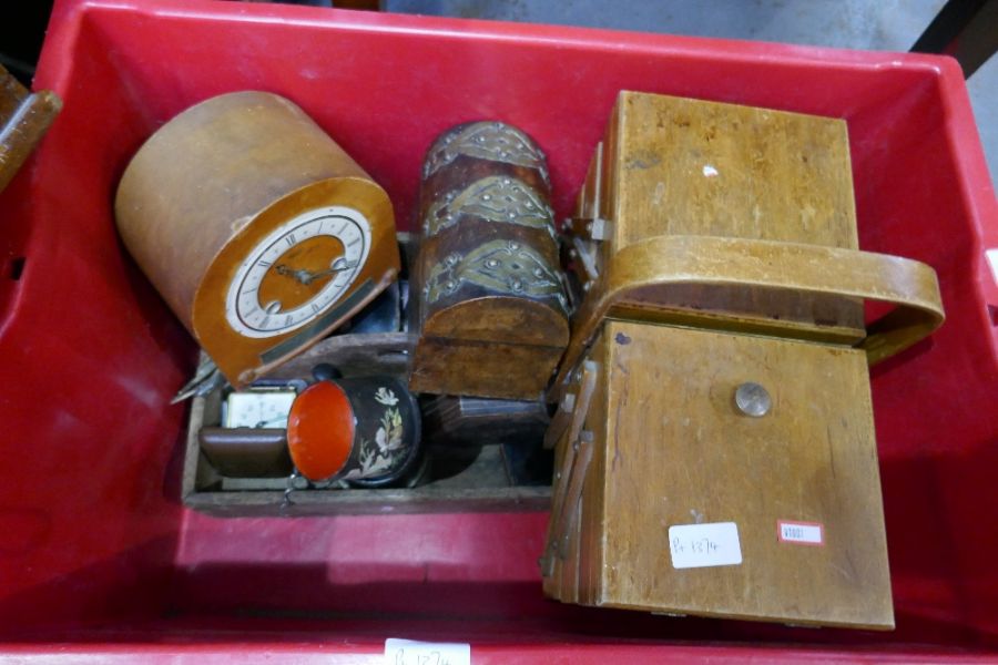 A brass bound bucket and sundry - Image 4 of 5