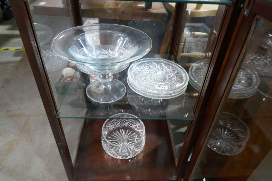A quantity of antique and later glassware including a flycatcher and an air twist stem glass - Image 3 of 3