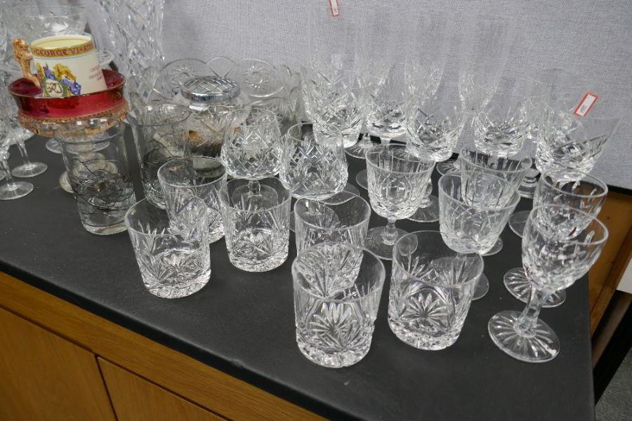 Mixed glassware and sundry - Image 3 of 3