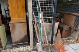 Collection of various garden tools including Qualcast spade, etc