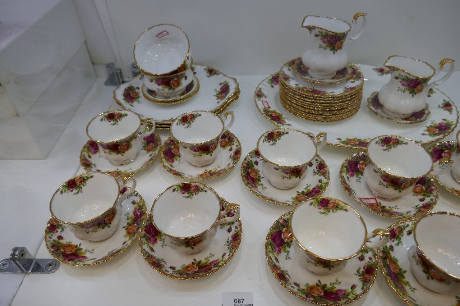 A large quantity of Old Country Rose Royal Albert bone china comprising twelve cups and saucers, var - Image 2 of 8