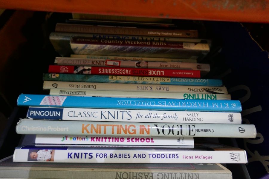 Two boxes of knitting patterns and books relating to the same - Image 3 of 11