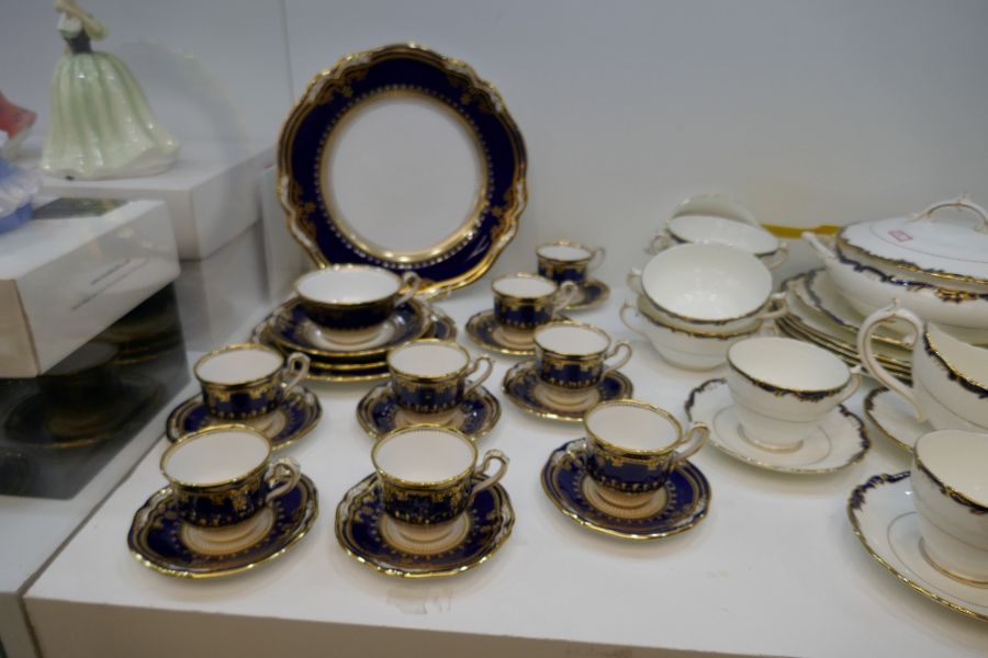 A collection of Spode china to include coffee cups, saucers, tea cups and cake plate etc, 'Lancaster - Image 2 of 12