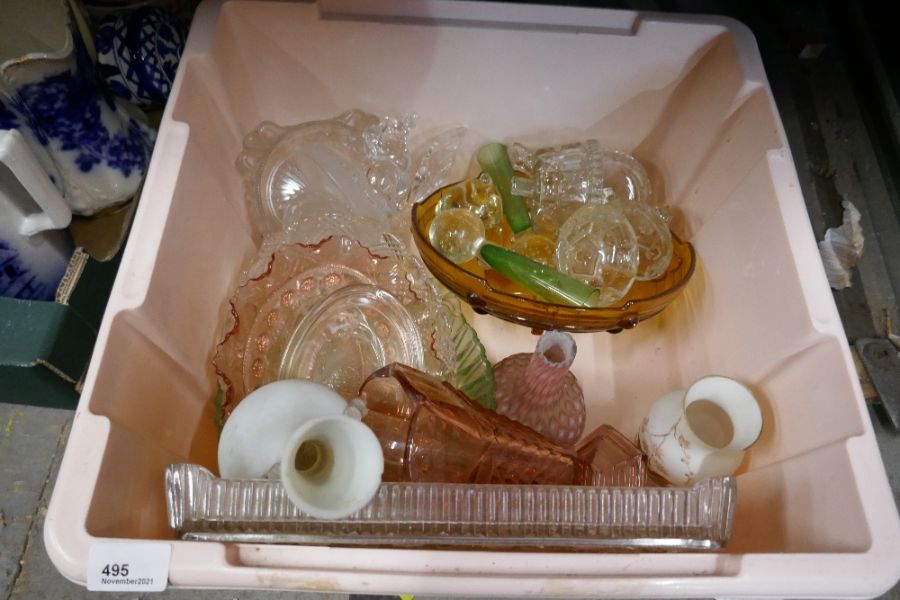 Box of mixed glassware to include vases etc - Image 2 of 3