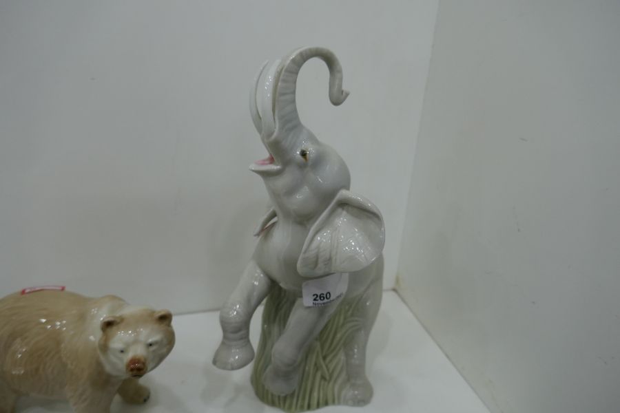 A Spanish porcelain figure depicting an Elephant stamped 'Gama' plus a figure of a Polar Bear - Image 6 of 7
