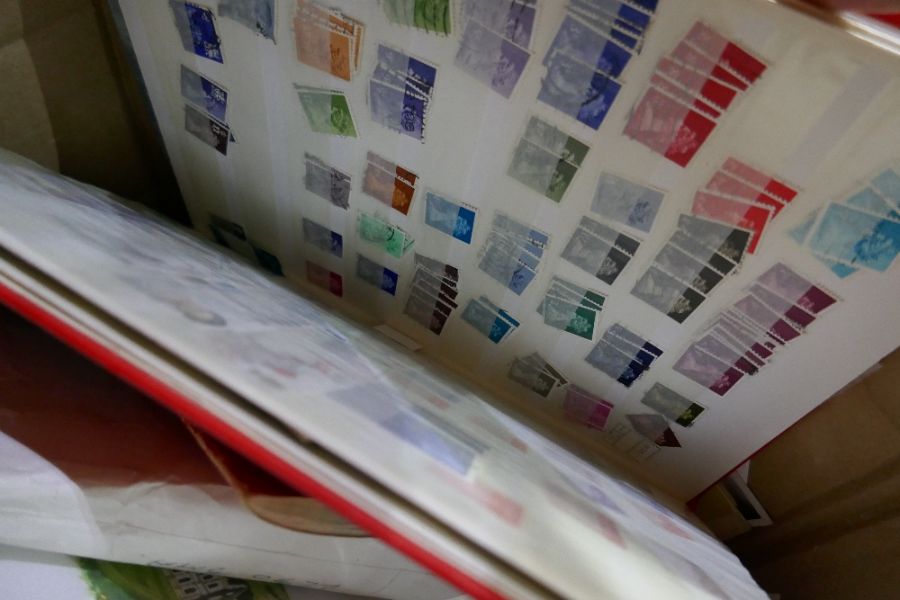 Box of mixed stamps, stock books etc - Image 18 of 19