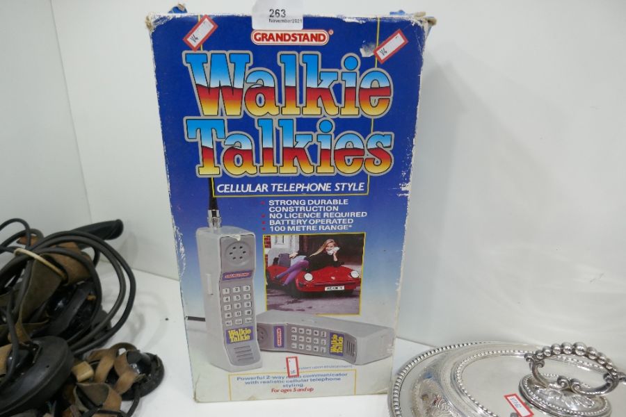 A boxed set of 80s style phones walkie talkies - Image 3 of 4