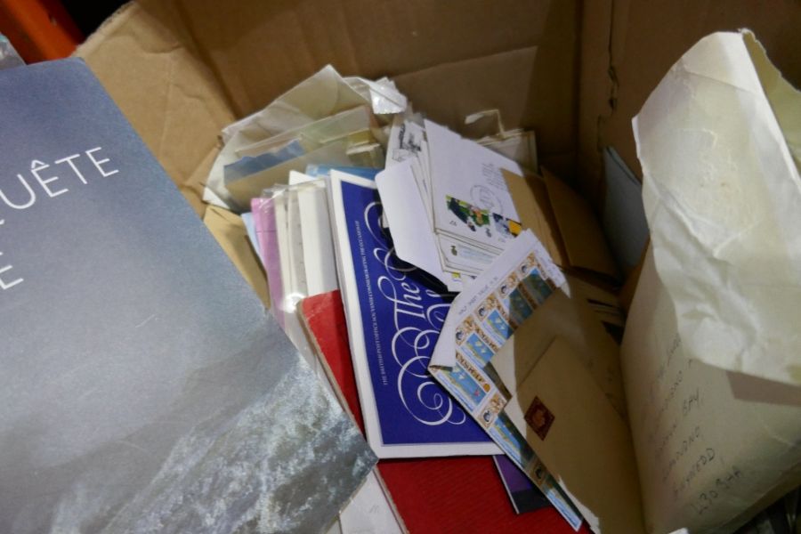 Box of mixed stamps, stock books etc - Image 10 of 19