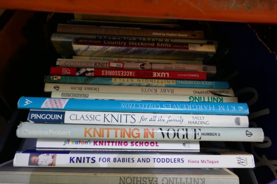 Two boxes of knitting patterns and books relating to the same - Image 8 of 11