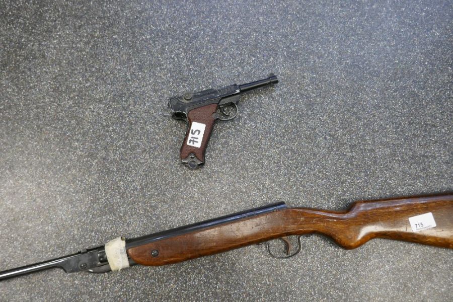 Vintage 'The Webley Junior' air rifle by Webley & Scott and a toy luger 'Lone star' - Image 5 of 6