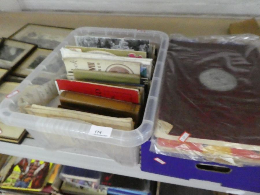 Two boxes of vintage ephemera, books, Illustrated London News, etc - Bild 3 aus 4