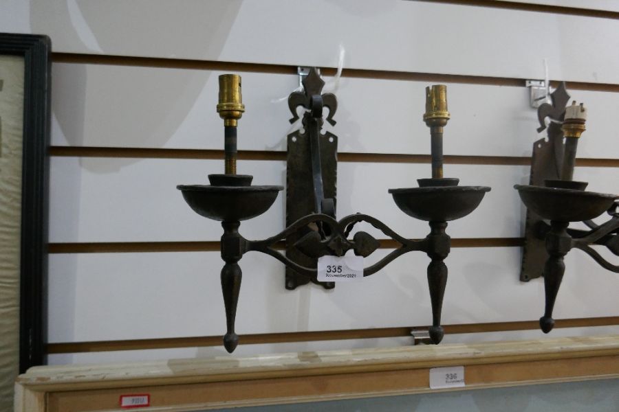 A pair of Art Nouveau iron wall lights - Image 4 of 6