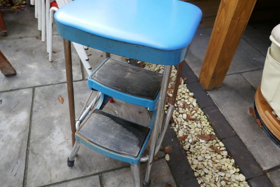 Vintage blue metamorphic high chair - Image 2 of 3