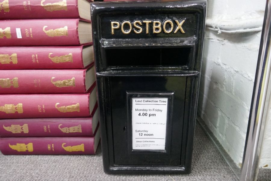 Black postbox (270mm deep) - Image 2 of 4