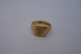 18ct yellow gold signet ring, with engraved panel, marked 18, size P/Q, approx 7.4g