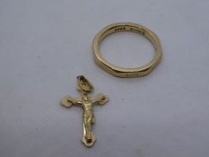 9ct yellow gold band ring size L, marked 375, and 9ct yellow gold Crucifix, 2.9g approx