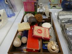 A mixed lot to include a Chinese carved Ivory box and 2 cameos