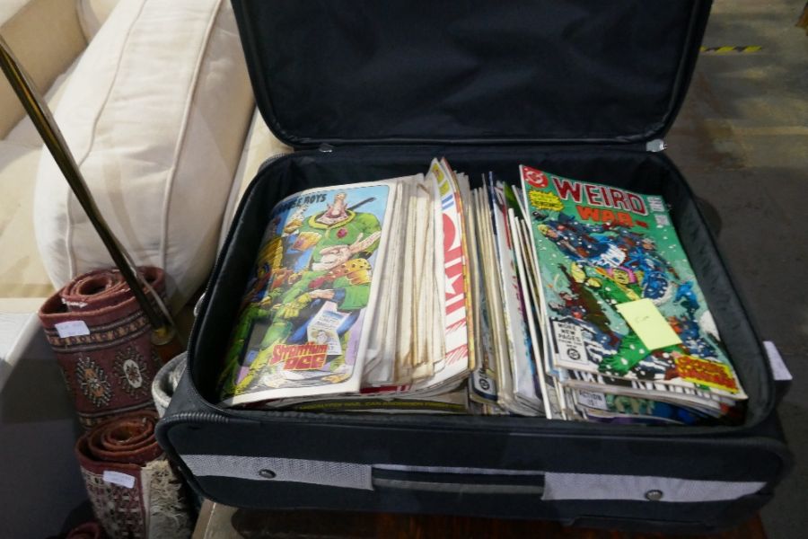A Suitcase containing comics incl DC and Marvel - Image 2 of 2
