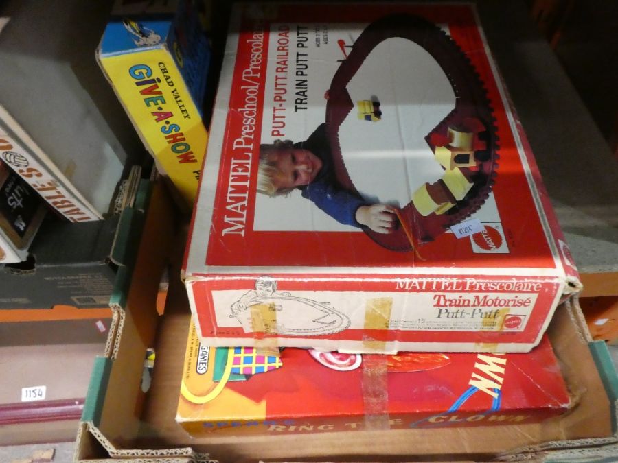 Four boxes of vintage games, jig saws etc - Image 6 of 6