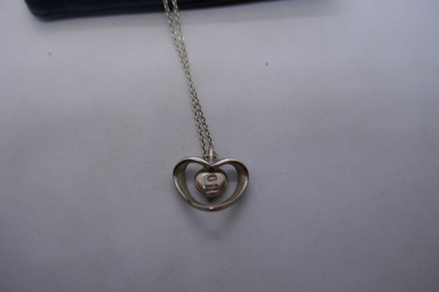 925 silver designer necklace with heart shaped pendant, by Georg Jensen, in velvet bag, marked, 'Fro - Image 2 of 10