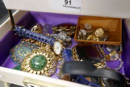 Jewellery box and contents to include brooches, watches, military badges, bracelets, etc