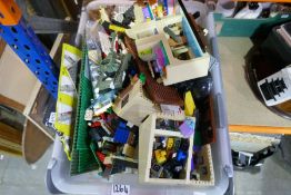 Box of mixed Lego