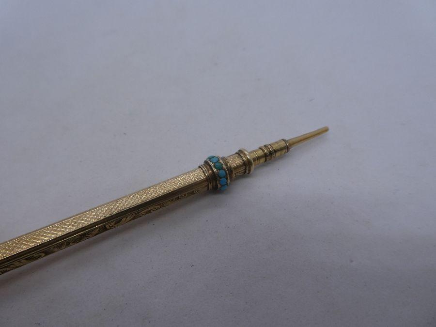 Yellow metal propelling pencil with applied turquoise beads, 6.2g unmarked - Image 7 of 7