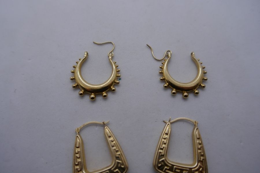 Pair of 9ct yellow gold squared hoop earrings and unmarked yellow metal creole earrings, gross 5.2g - Image 2 of 3