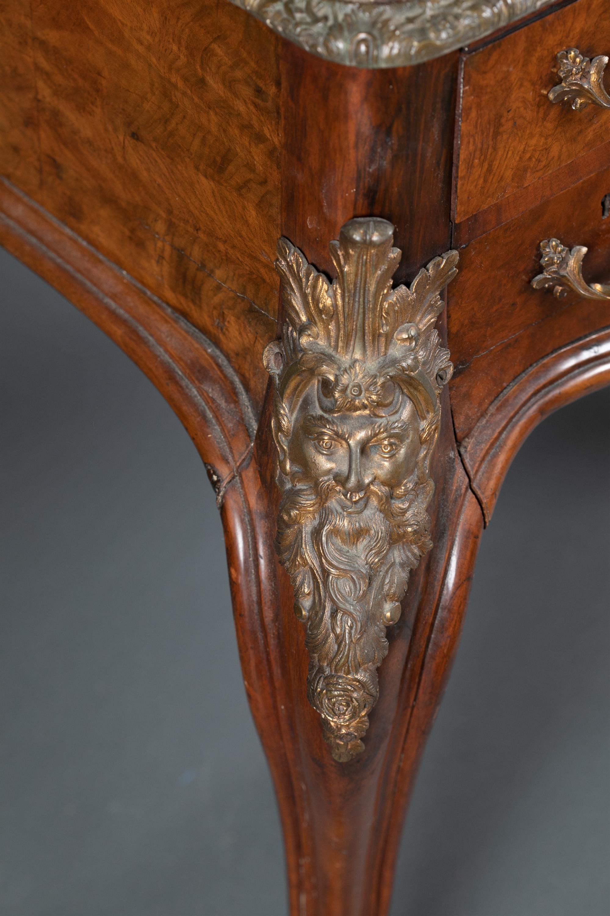 Louis XV style burlwood desk. - Image 4 of 7