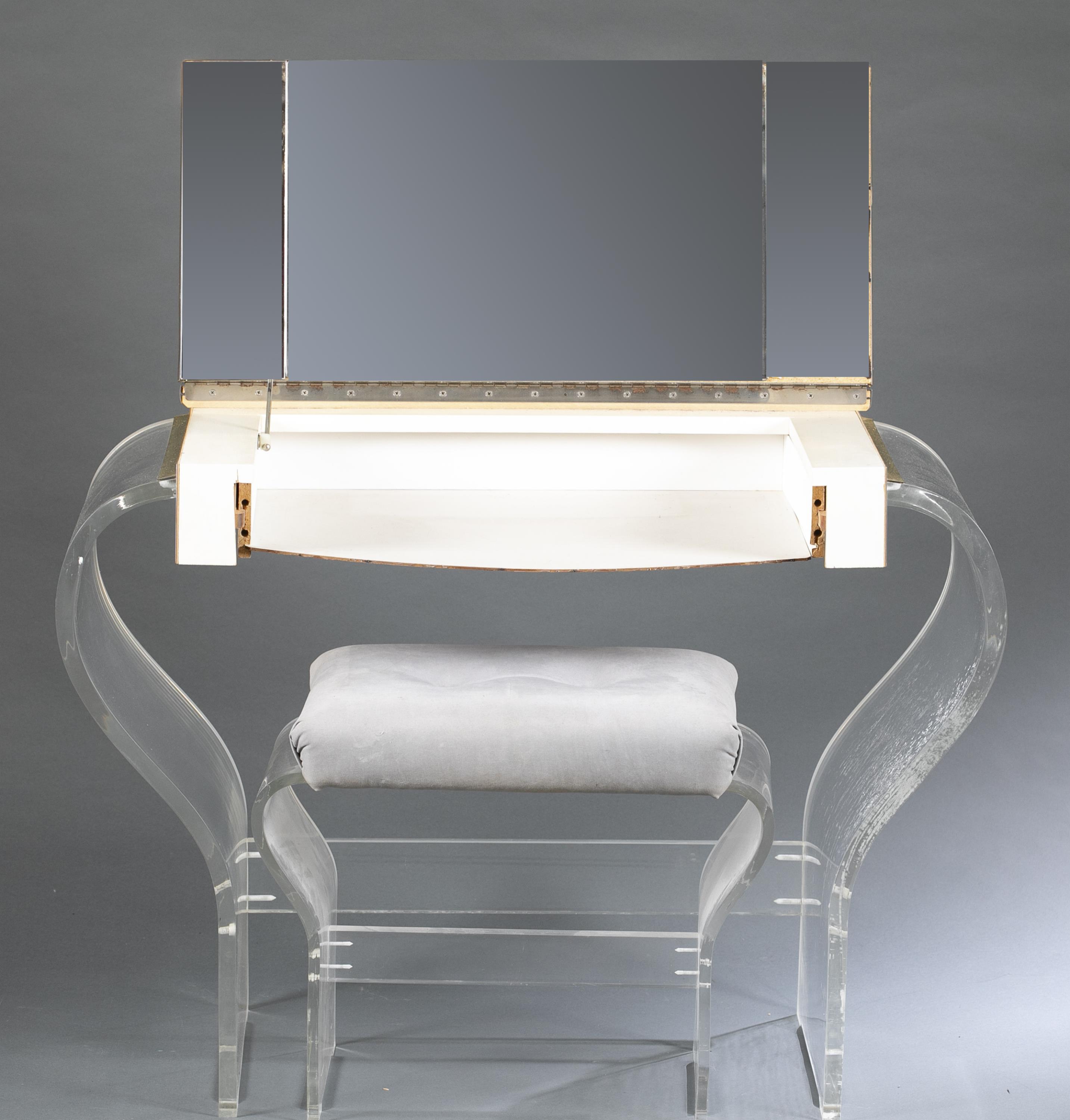 Pair of Hollywood Regency vanities & benches. - Image 11 of 12