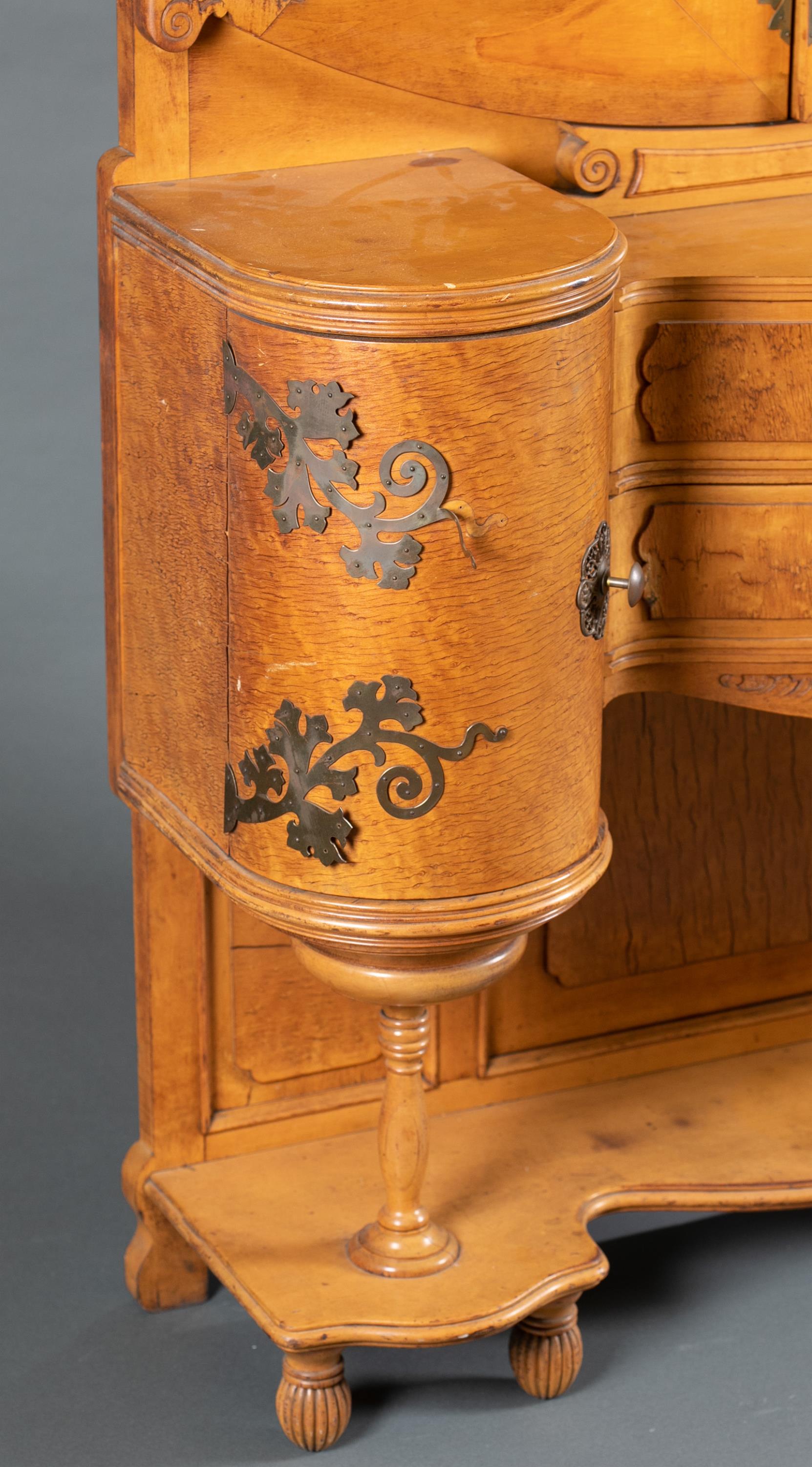 Bird's eye maple vanity, 1930's. - Image 4 of 7