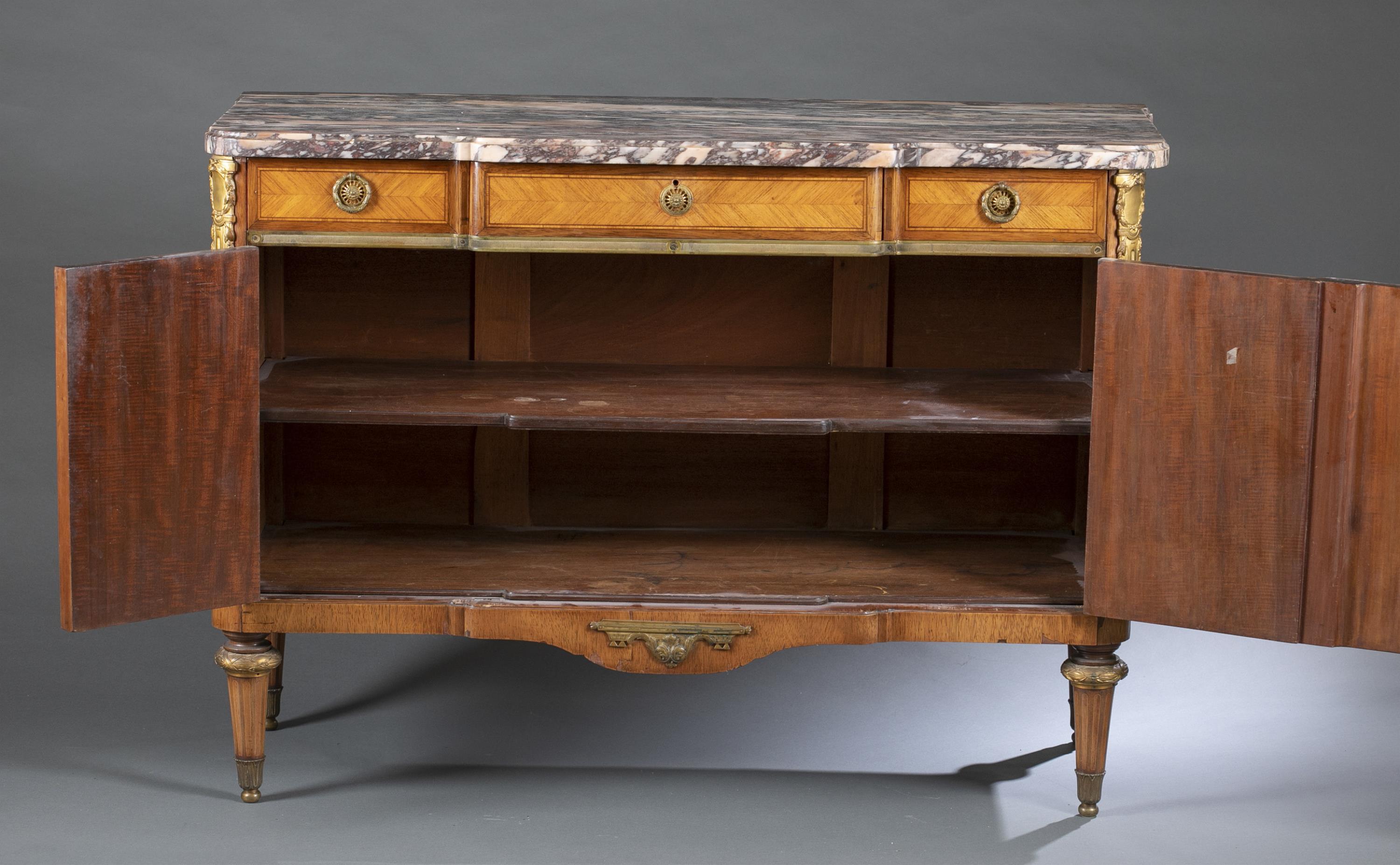 H.P. Mutters & Sons Neoclassical sideboard. - Image 8 of 10