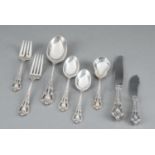 Lunt Eloquence sterling silver flatware, 67 pcs