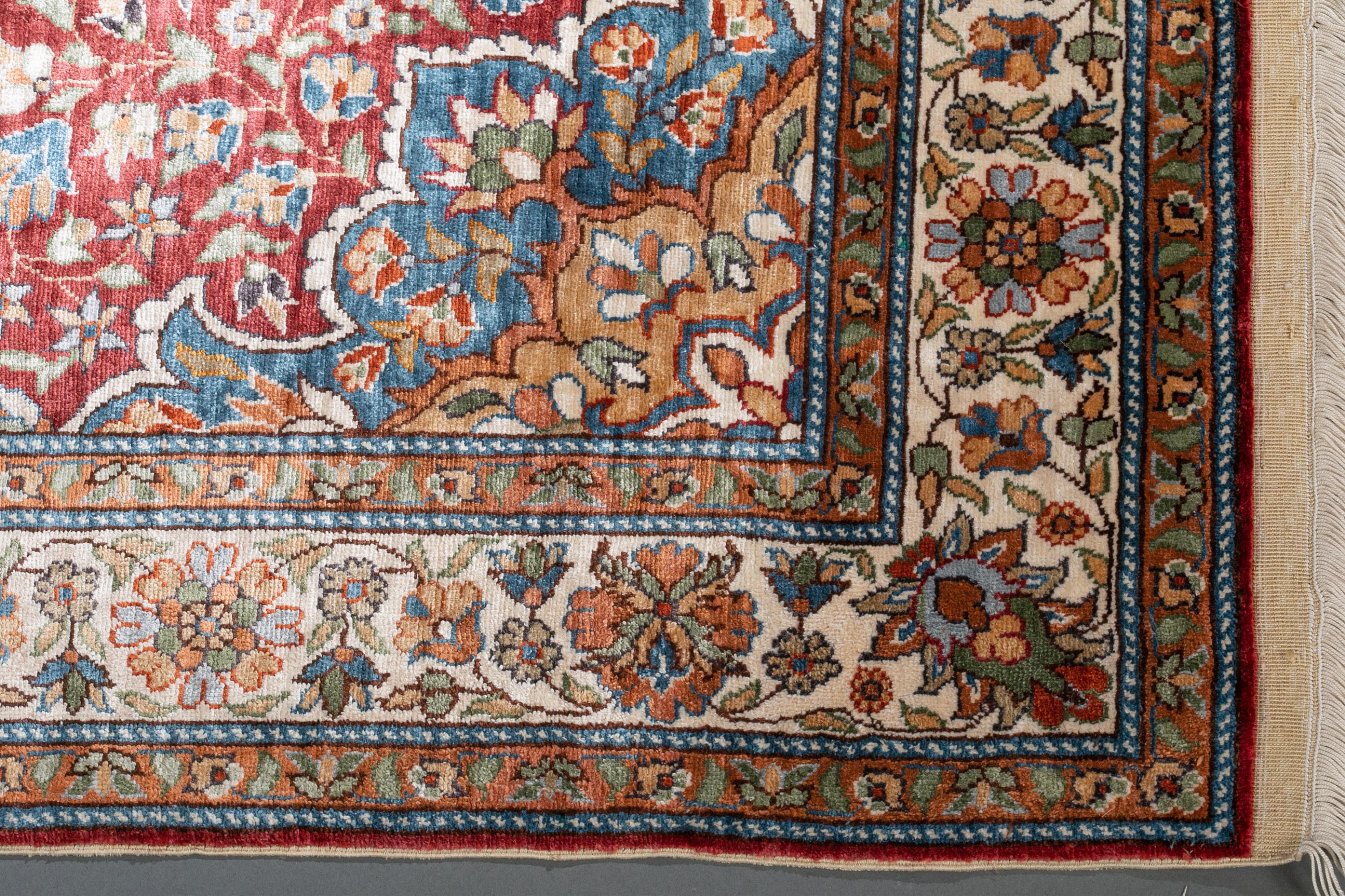 Turkish Hereke rug, 20th c. - Image 3 of 5