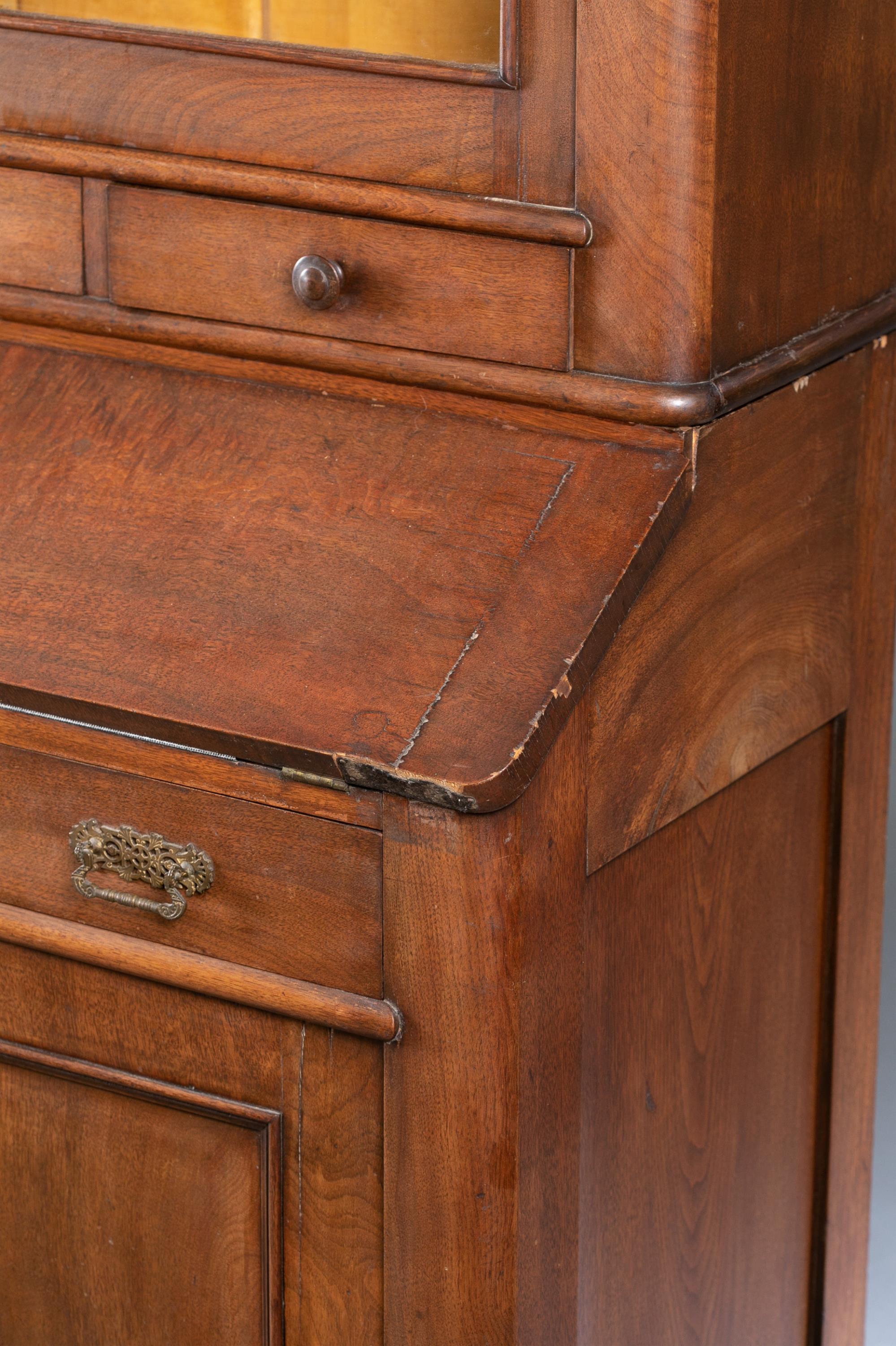 American walnut secretary bookcase, 19th c. - Image 3 of 10