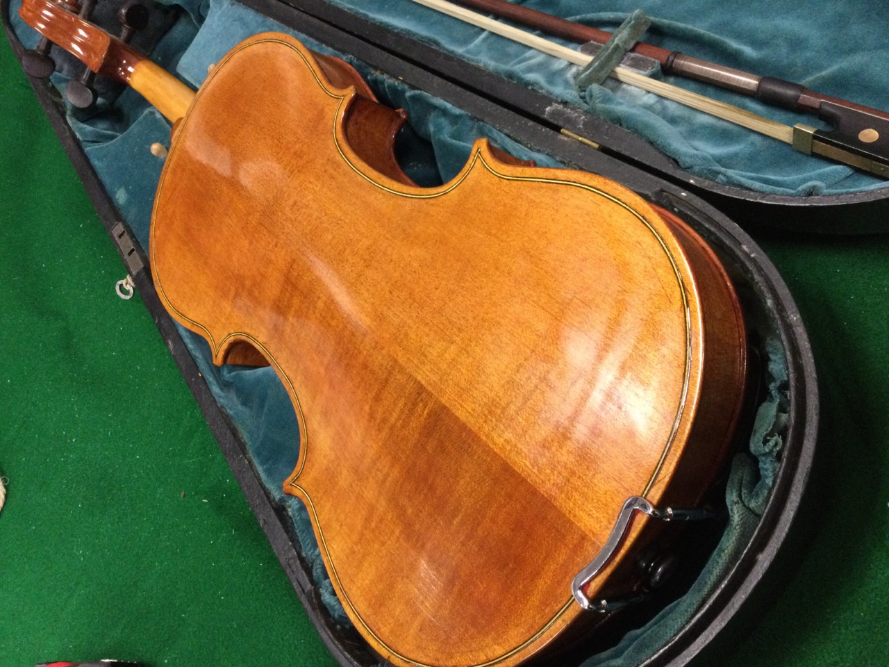 A coffin cased violin & bow, the re-polished instrument with boxwood & ebony stringing having twin- - Image 2 of 3