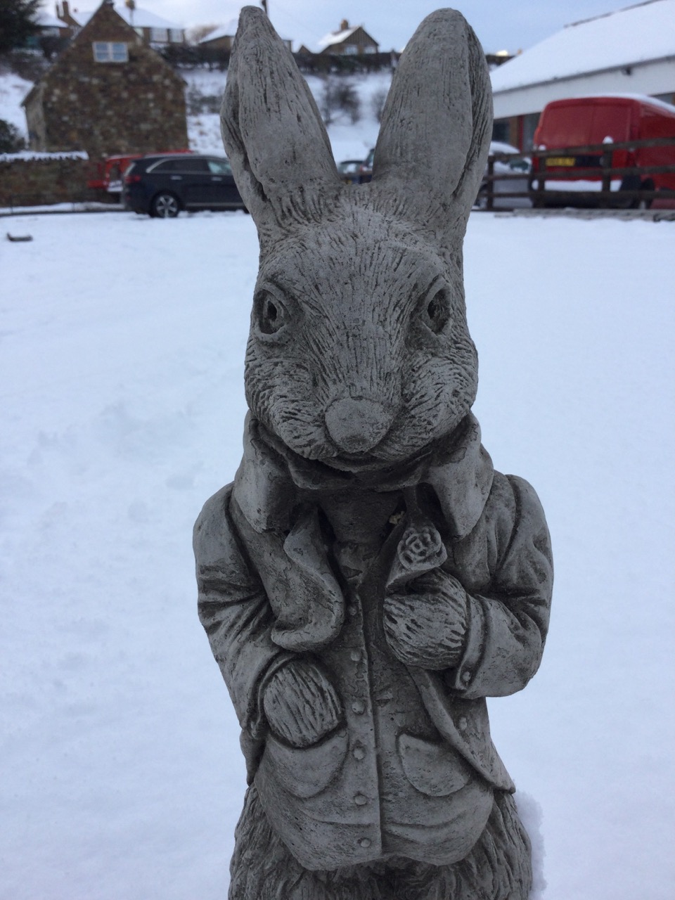 A pair of composition stone Beatrix Potter/Alice in Wonderland type rabbits, the beasts in jackets - Image 2 of 3