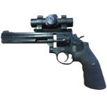 A cased Smith & Wesson 6in .177 air pistol model 586 with spare magazines, silencer, gas