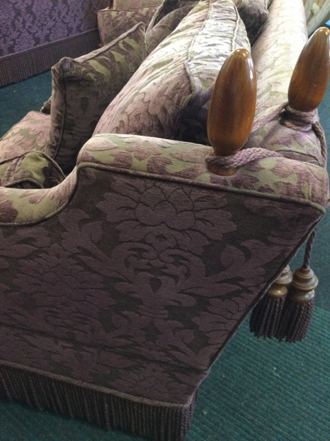 A Knole house two/three-seater sofa with shaped drop arms and loose cushions, upholstered in - Image 3 of 3