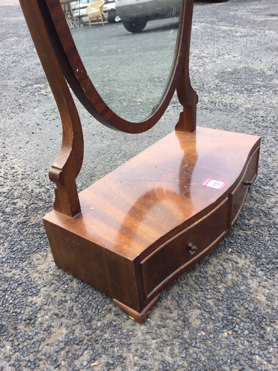 A mahogany dressing table mirror with shield shaped plate on tapering supports above a bowfronted - Image 3 of 3