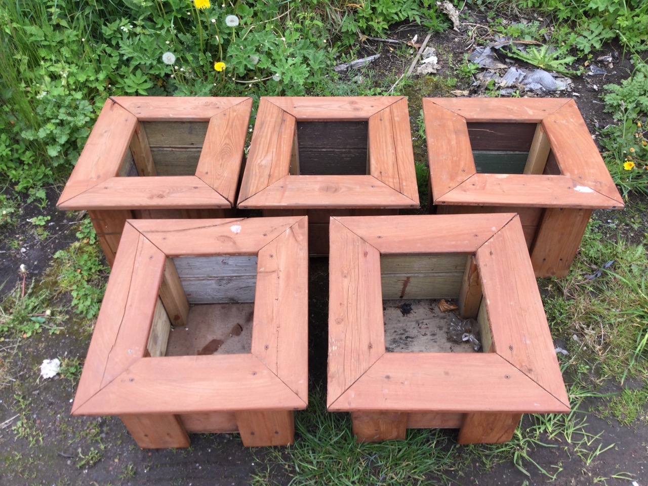 Five stained pine square plant boxes with flat rims - unused. (18in x 19.75in x 12.25in) (5) - Image 2 of 3