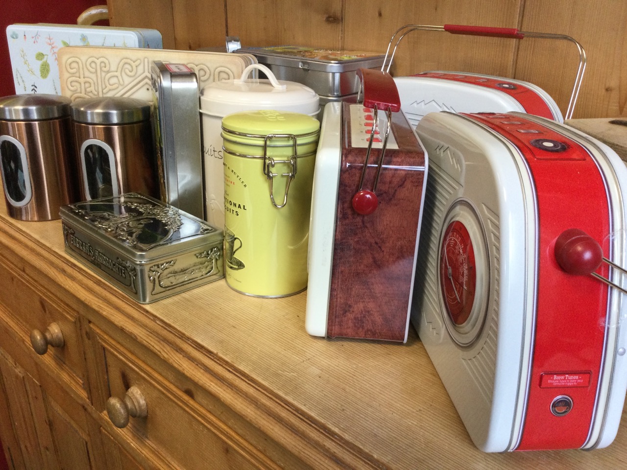 A collection of novelty tins - three modelled as radios, six similar of Paris, custard creams, - Image 3 of 3