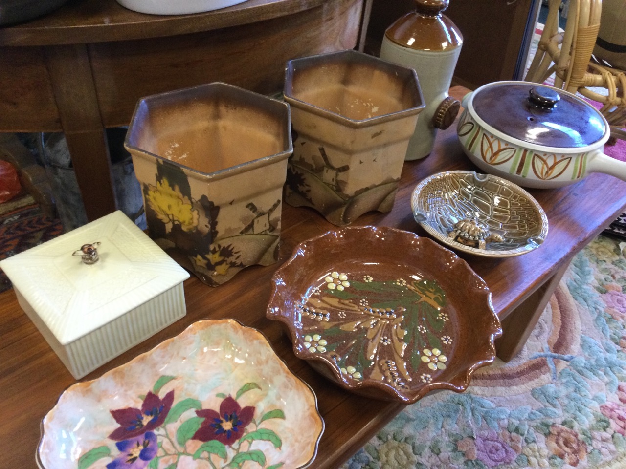 Miscellaneous ceramics including a graduated trio of willow pattern ashets, a Spode platter, - Image 3 of 3