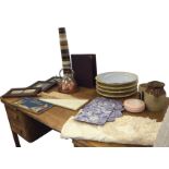 Miscellaneous items including a set of four Italian earthware platters in the Terre Gold pattern,