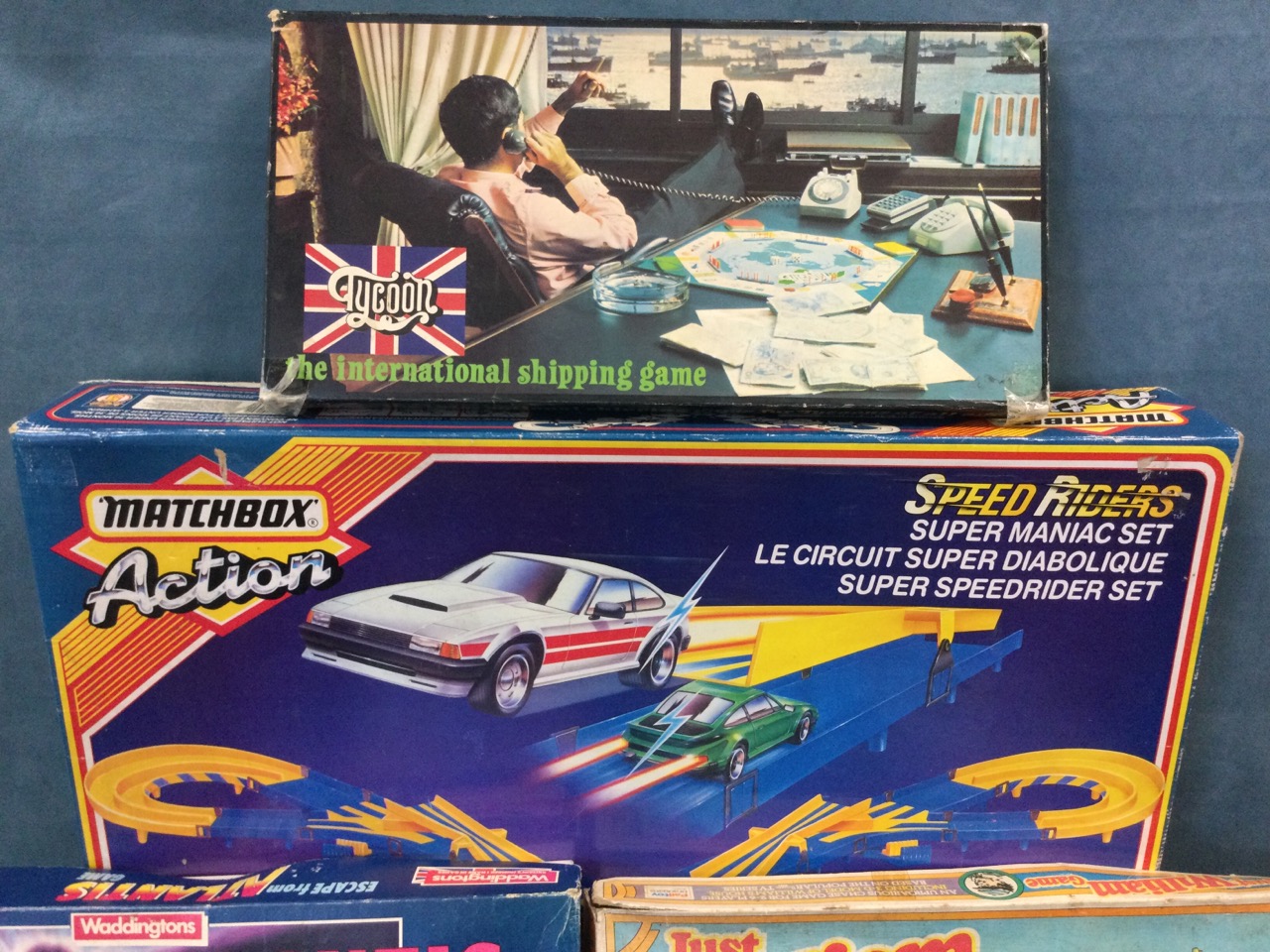 A boxed Matchbox Speed Riders set (no cars), and other large boxed games - Crossbows & Catapults, - Image 3 of 3