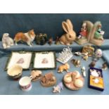 Miscellaneous ceramics including a pair of Victorian childrens plaques, a rifle toast racking,