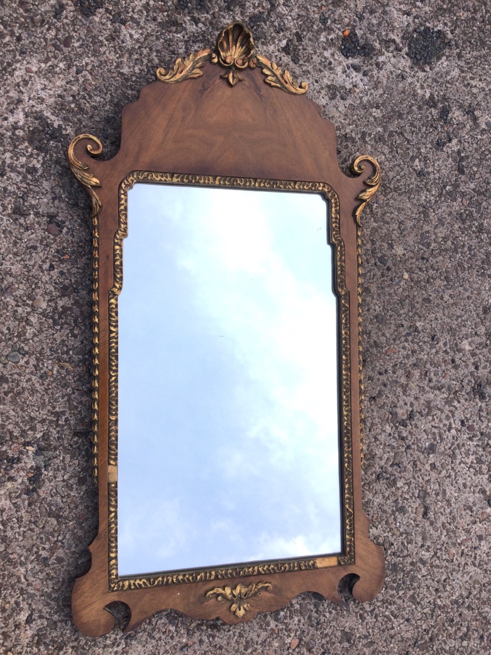 A Queen Anne style walnut framed mirror, the rectangular shaped plate with gilt leaf border in - Image 2 of 3