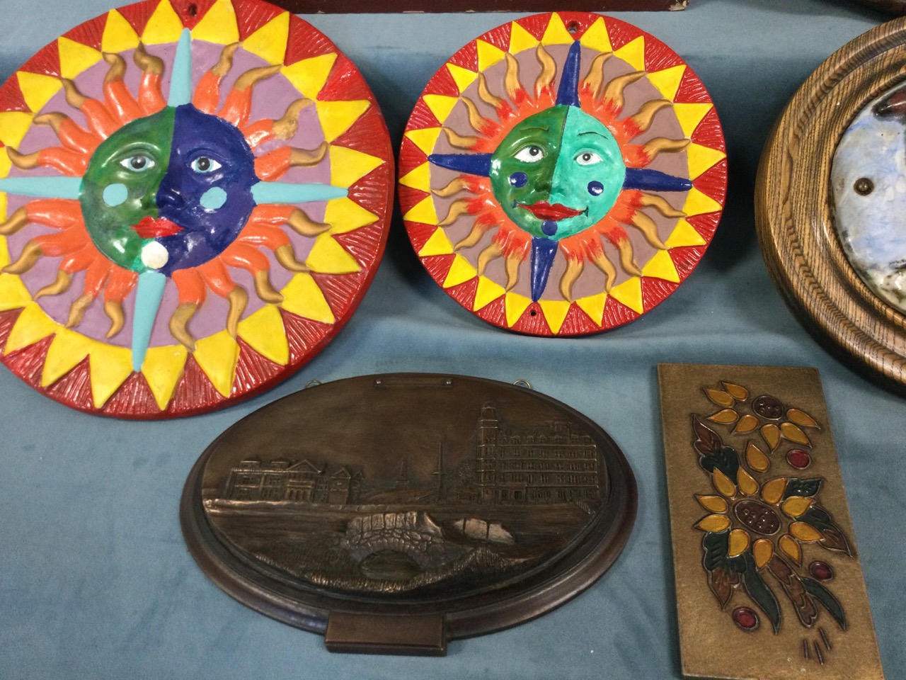 Miscellaneous wall plaques including two circular majolica glazed dogs in wood frames, a graduated - Image 3 of 3