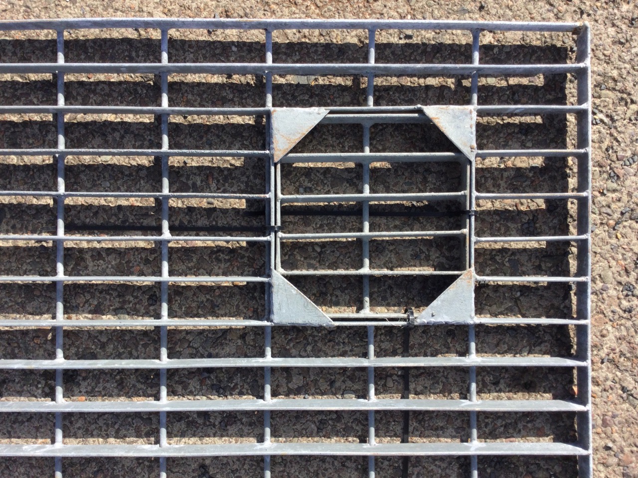 A square galvanised grill, with slats to frame on ribs, having lifting square aperture to one - Image 2 of 3